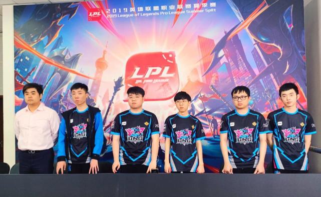 坚持信念和 坚持信念和